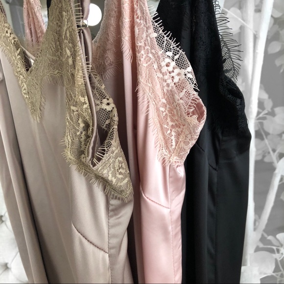 OUTT OF STOCKK - Picture 3 of 4